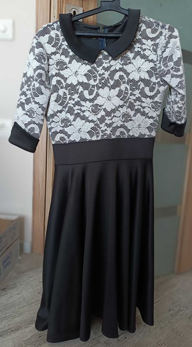 Елегантна рокля от жакард