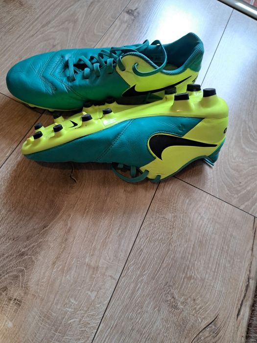 Ghete nike tiempo