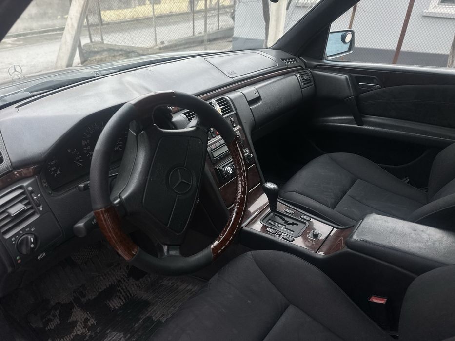 Продается мерседес w210
