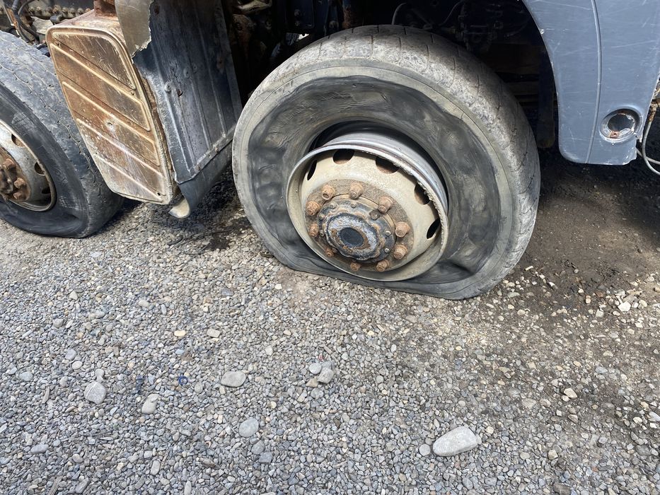 Vând reductor MAN 6x6 sau 8x8 sau8x6 sau 4x4 bari torsiune punti