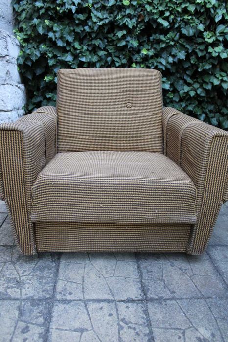 Два еднакви фотьойла