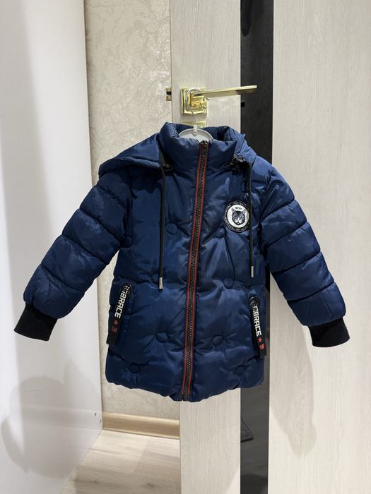 Детская куртка на 3-4 годика