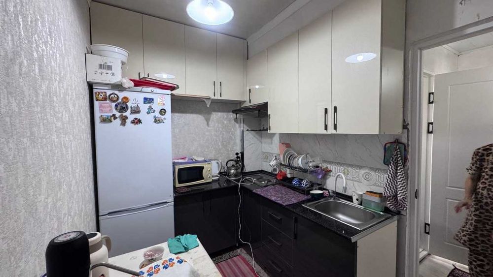 Ц14, 2/2/9, 43 м2, ул.Навои 50 метров