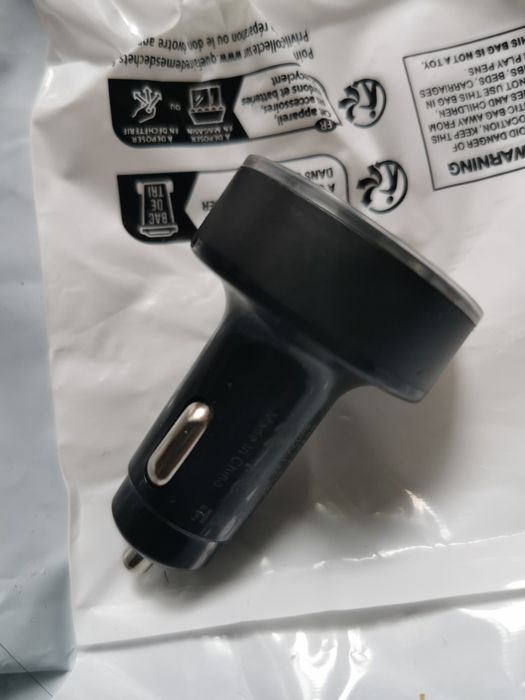 Incarcator Adaptor brichetă auto 6 porturi Super Fast 40W. Lumina led!