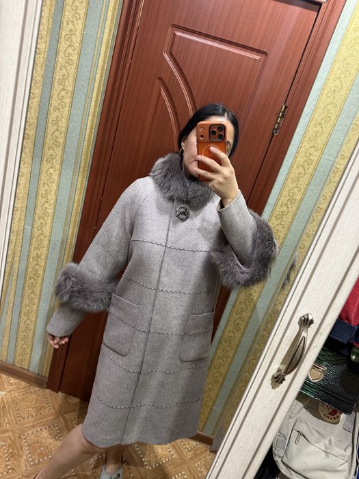 Продам новое пальто