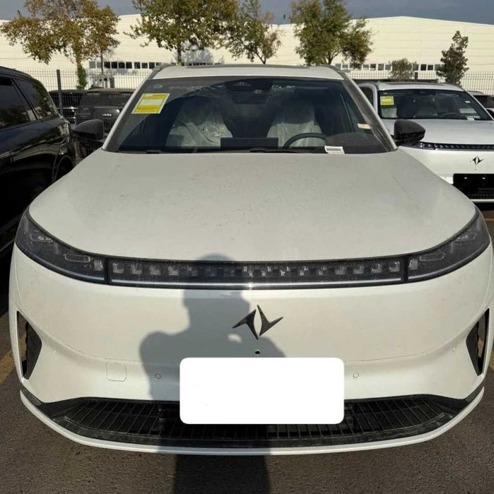 Dong Feng 008 Gibrid restyling. Новый.