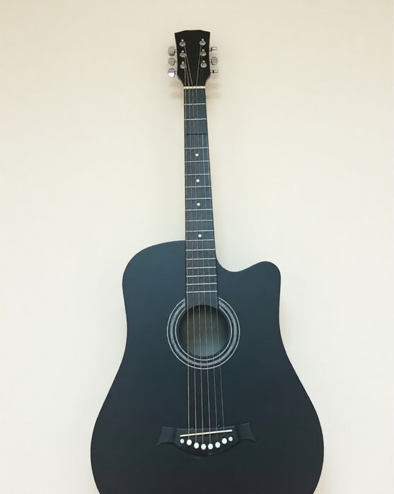 Гитара акустическая