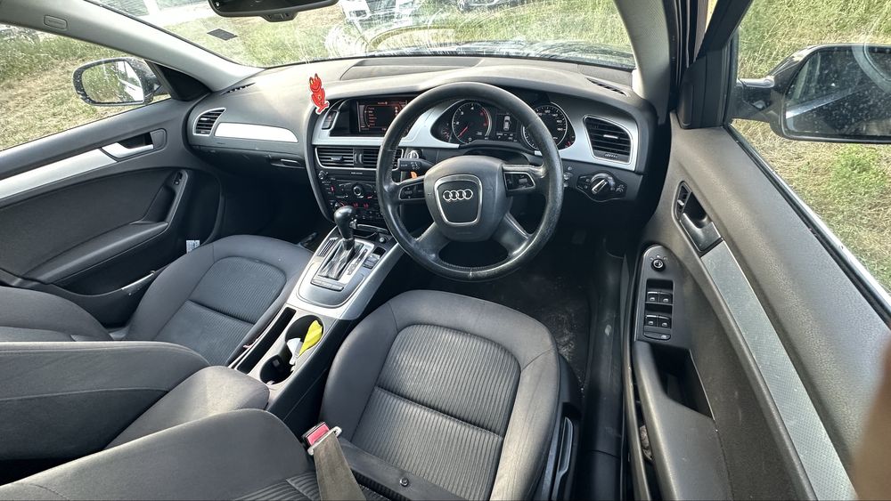 Dezmembrari/Dezmembrez Audi A4 B8 2.0 TDI CAGA 143cp Automat cod MMV