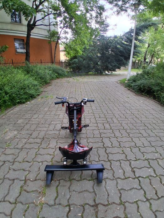 Tricicletă electrică de drift pentru copii 9/10 ani