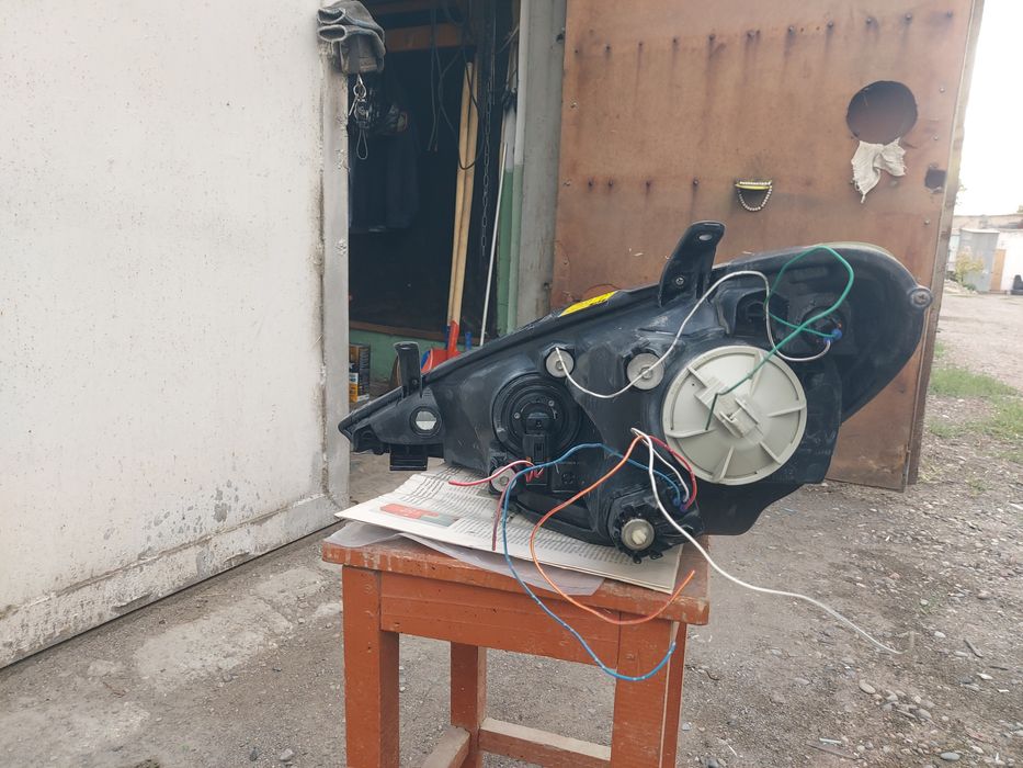 Оптика от Тайота естиме