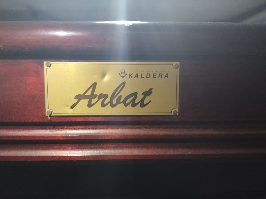 Продам бильярдный стол 12 фут