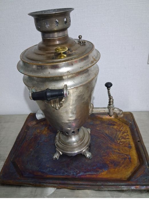 Продам старинный Тульский самовар.1948г.