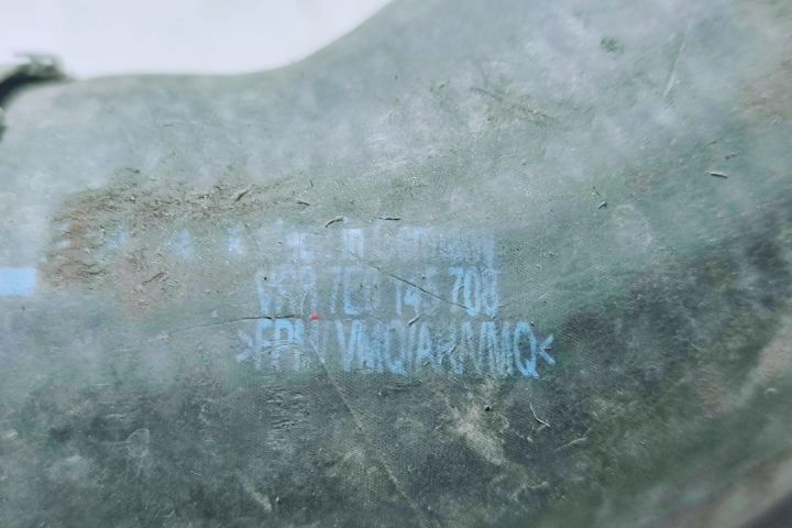 Furtun turbo 2.0 tdi caac 7e0145708 Volkswagen VW Transporter T5 (facelift)  [din 2009 pana  2015]