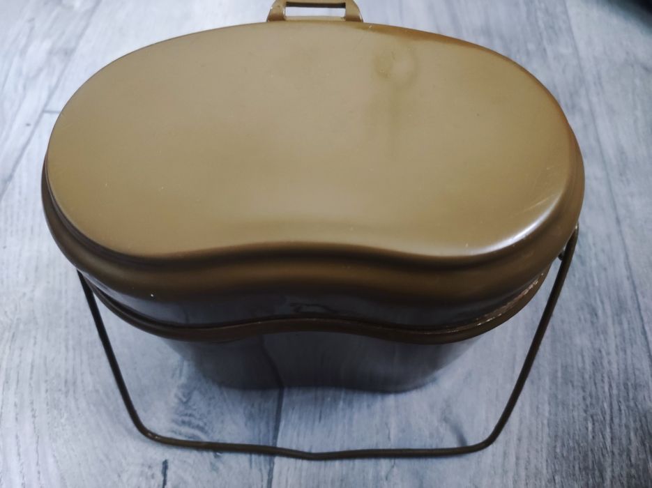 Продам офицерский планшет и котелок