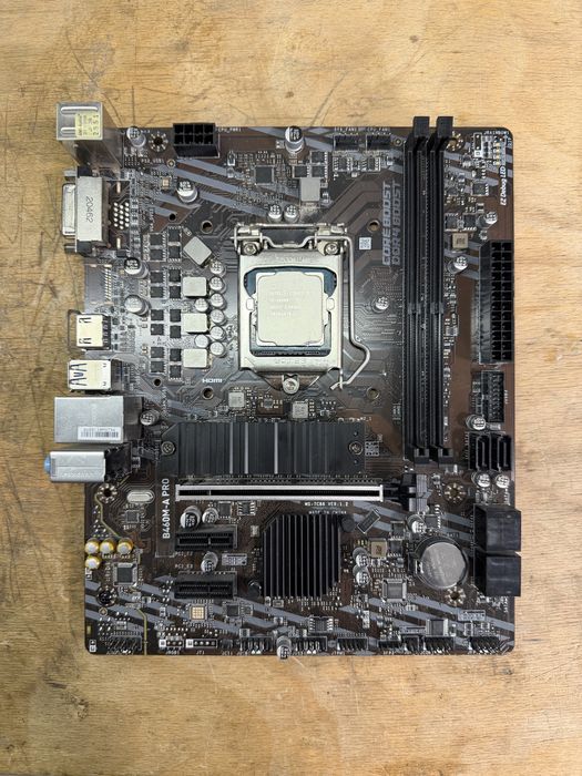 Kit i5 10600, B460 cu DEFECT