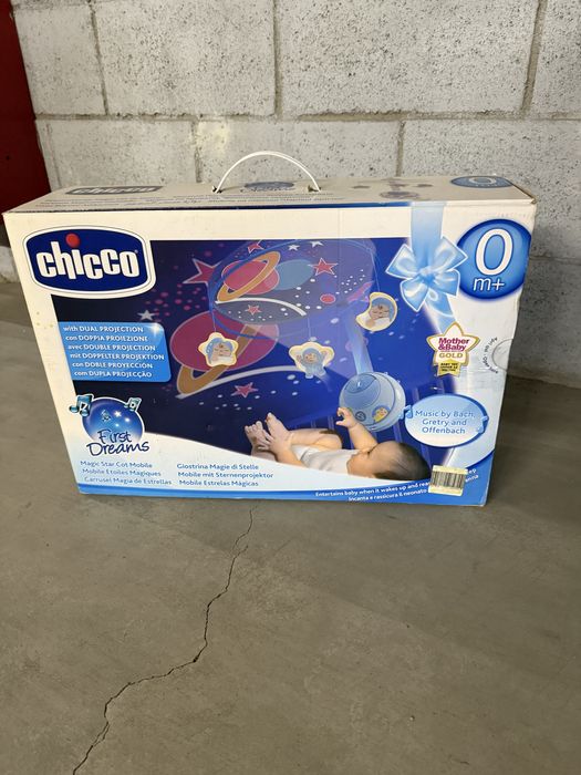 Музыкальный мобиль-проектор-ночник Chicco