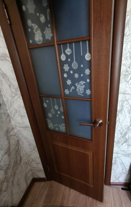 Продам двери межкомнатные