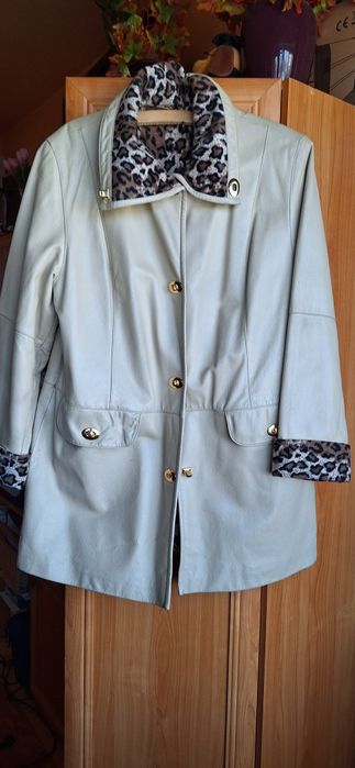 HAINA de damă din piele ecologica