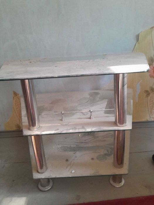 Продам журнальный столик