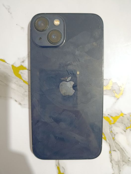 Продам Айфон 13 256гб