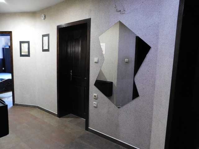 Дава се под наем Четиристаен апартамент в Търговище, Център - 115 кв.м за 459 € - Снимка #12