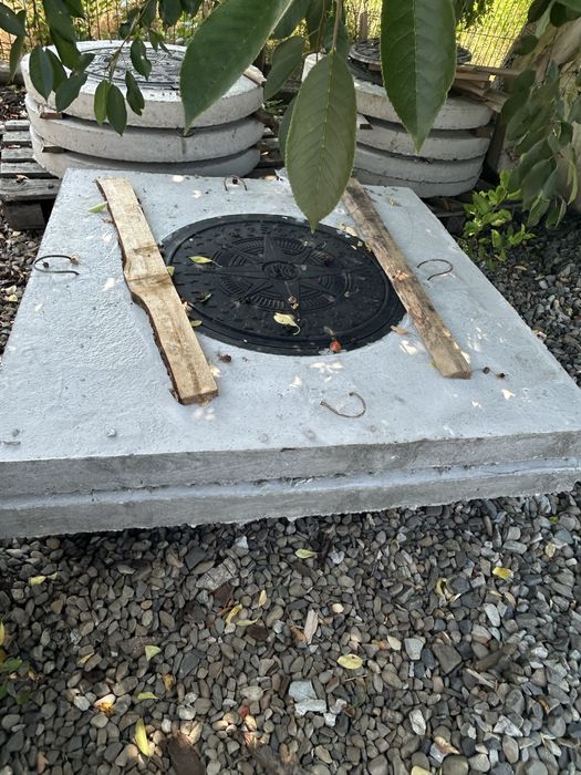 Tuburi/capace din beton pentru fantana/fosa Roman