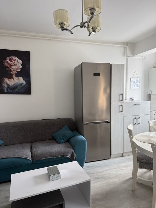 Proprietar inchiriez apartament in Popesti Leordeni