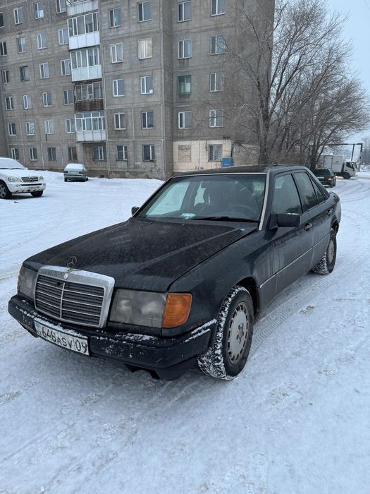 Мерседес 124 Е230