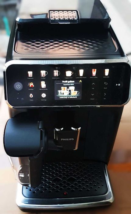 Espressor Philips EP5500 LatteGo cafea boabe, rasnita ceramica