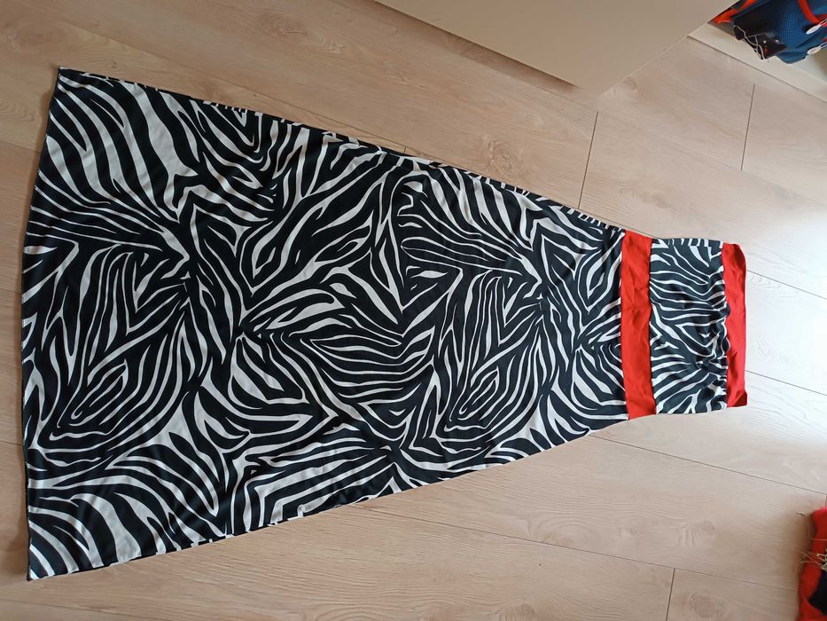 Дамски дълги рокли