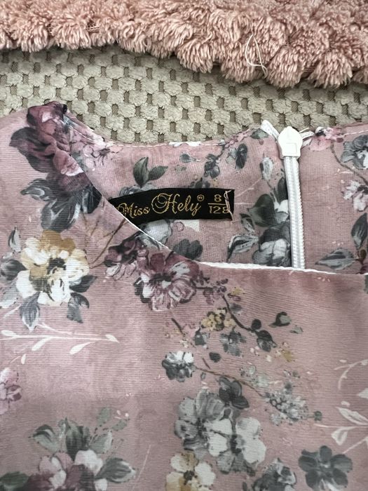 Рокля и панталонки