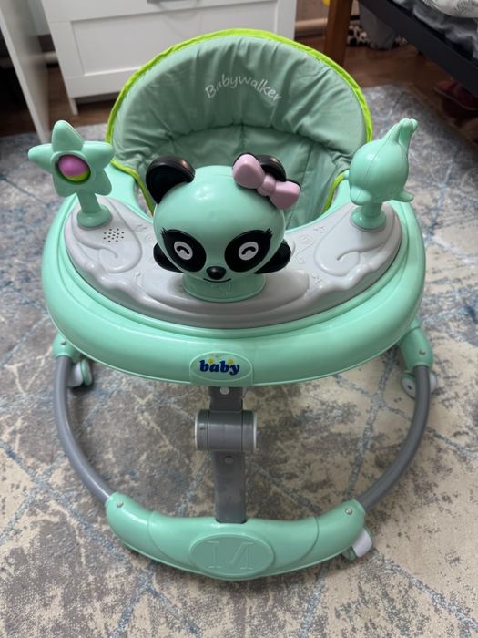 Продам детскую коляску стул и ходунки