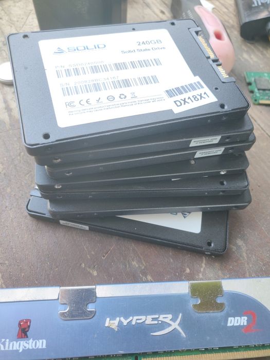 SSD 240GB solid state drive