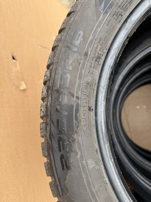 Зимни гуми Nokian 235/55/18 dot3224