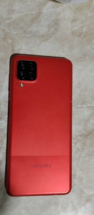 Samsung телефон A12