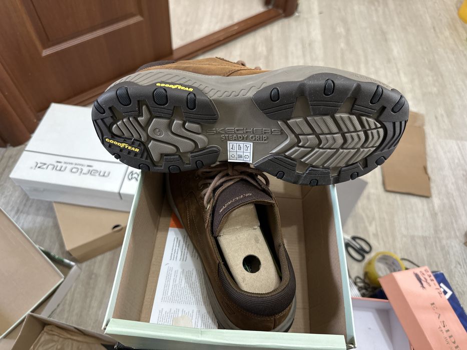 Skechers 44 размера