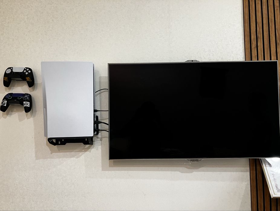 PS5 + 2 DualSense + PS Plus + игры + крепление