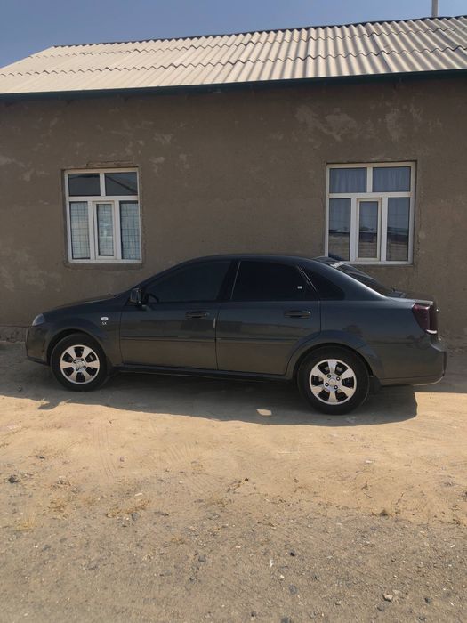 Gentra Mokriy asfalt