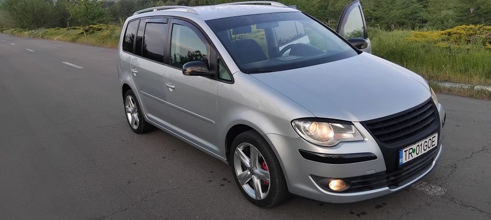 VOLKSWAGEN Touran 2009 — imagine 2