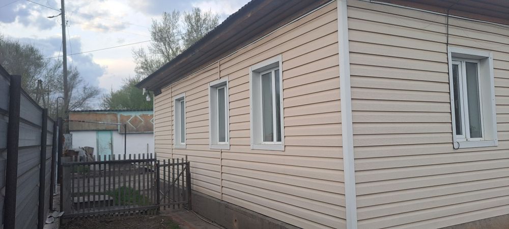 Продам дом в п.Мирный