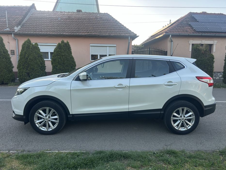 Nissan qashqai 1.6 dci 130 cp, 4x4, full led,an fabr 2014,euro5