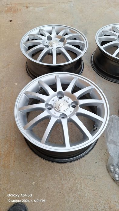 Оптра диска яхши холатда Ласса мультивейс балонни билан