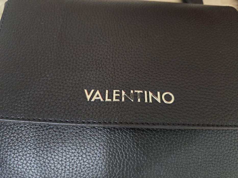 Чанта Valentino 2026