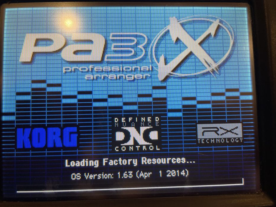 Професионален аранжор KORG Pa3X