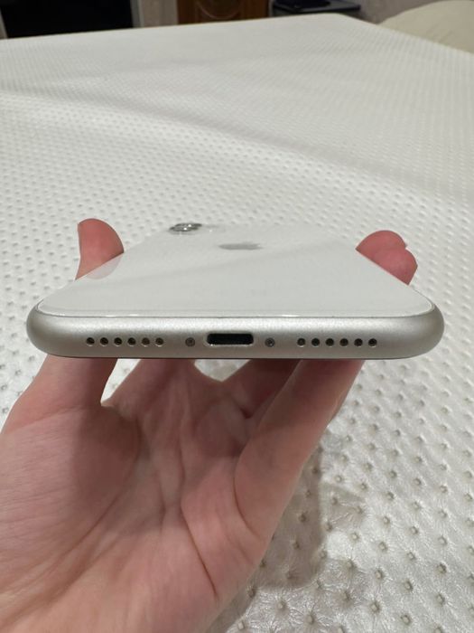 iphone 11 128 в идеальном состояний