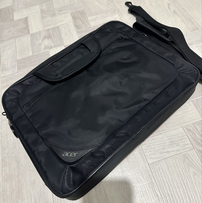 Сумка кожаная. Сумка для ноутбука