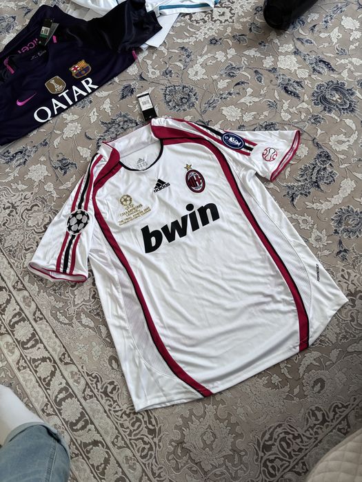 Футбольные формы 8000тг