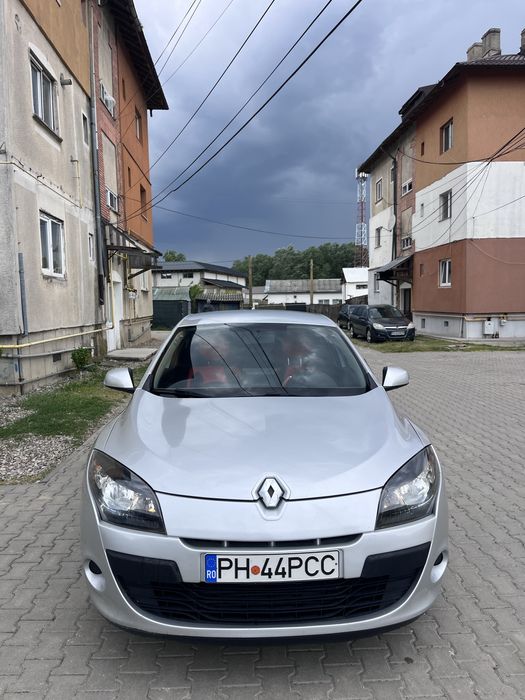 Renault megane 3    1.5 DCI     2011 fiscal pe loc