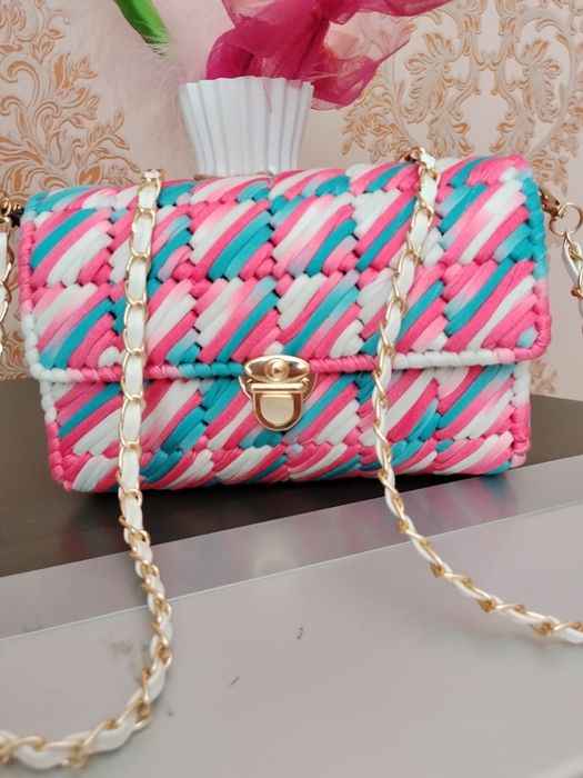 Продам сумочки ручной работы