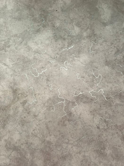 Отдам даром линолеум